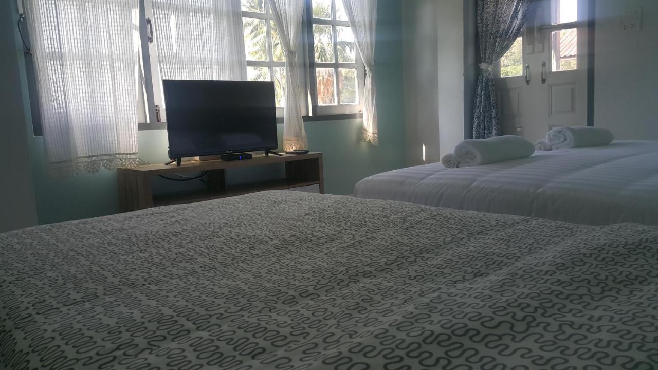 Ban Ing Yom Bed&Breakfast Сукотаи Экстерьер фото
